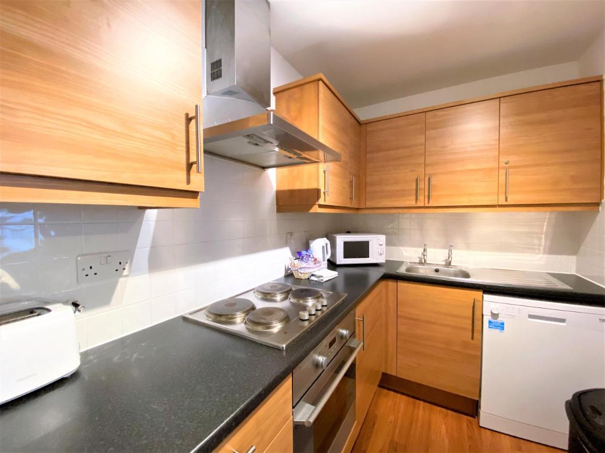 Residenz Manhattan House * Milton Keynes