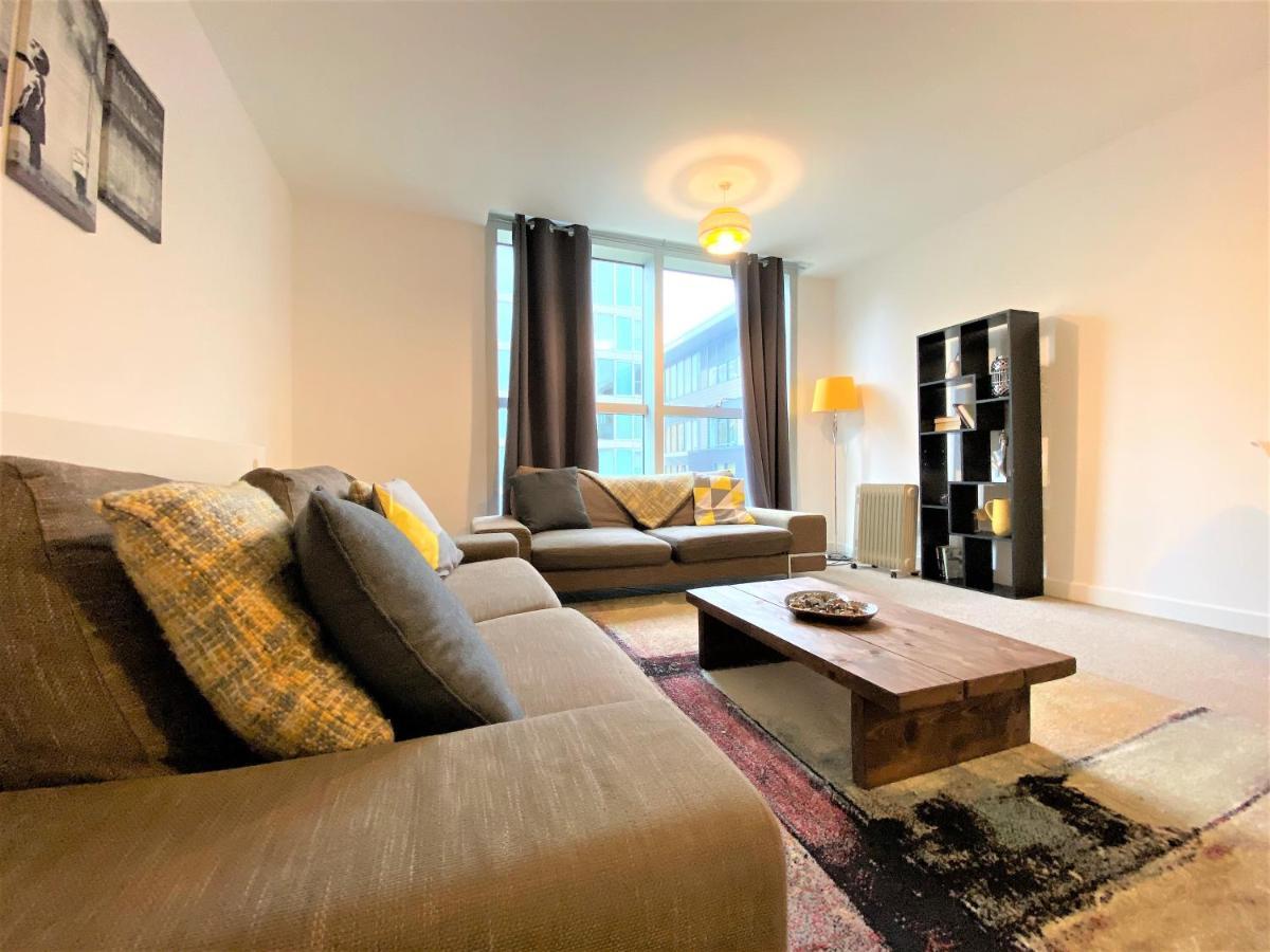 Residenz Manhattan House Apartment *